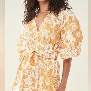 AMUR: Constance Romper Open Back White Marigold US SIZE: 8